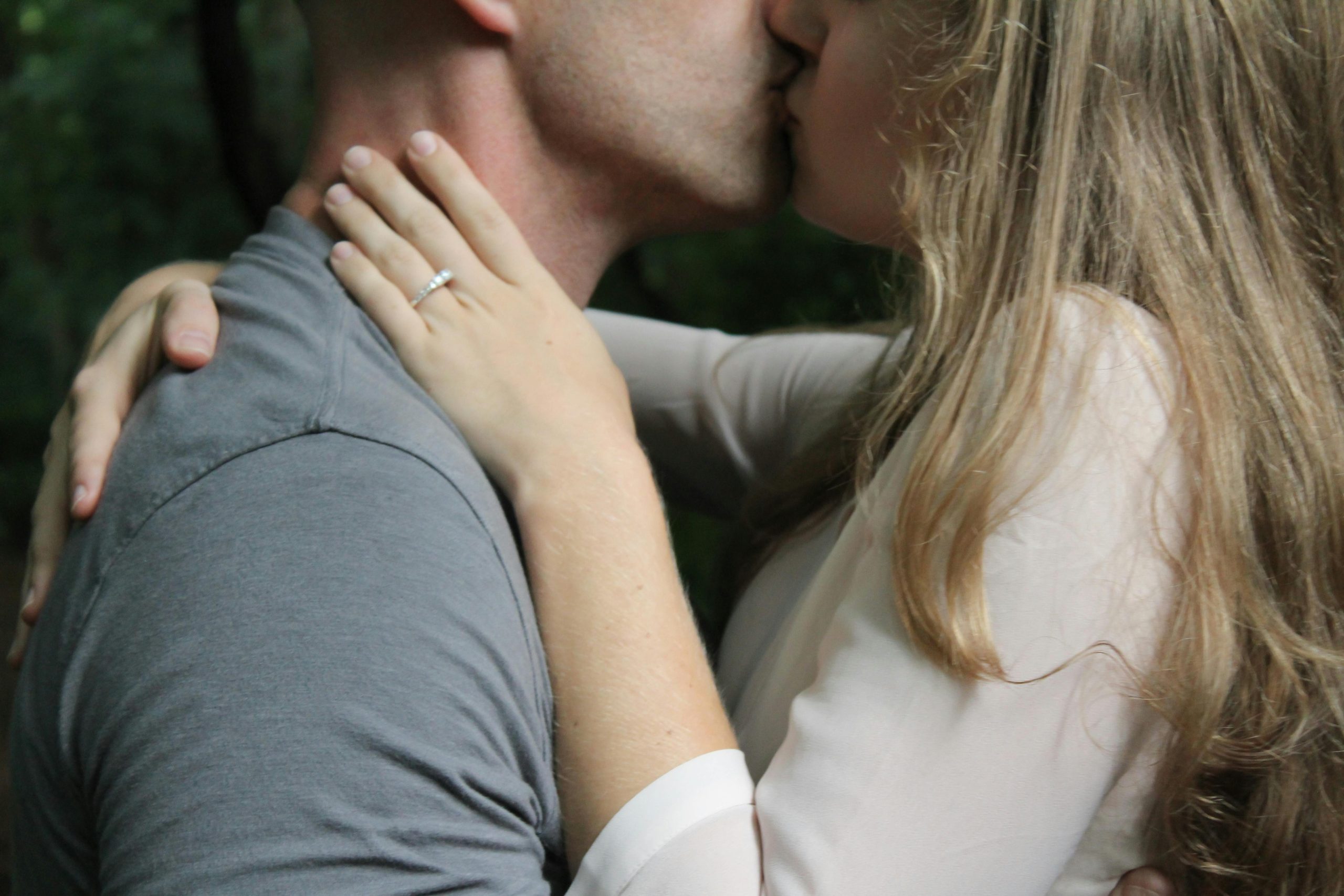 Last-minute cancellations on a first date can be disappointing, but don’t despair. Here’s Mary & Rod’s story π